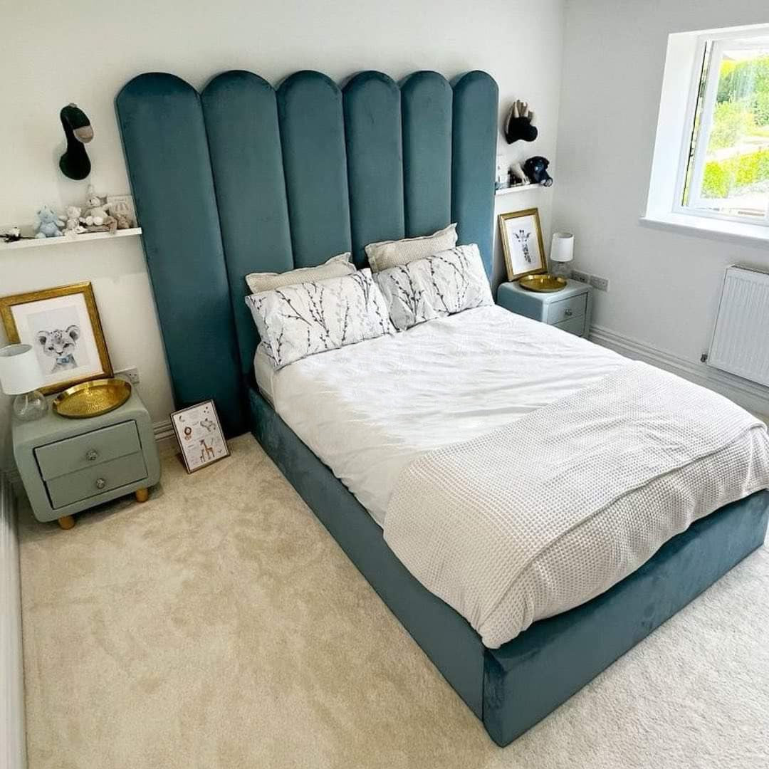 Amore stylish bed
