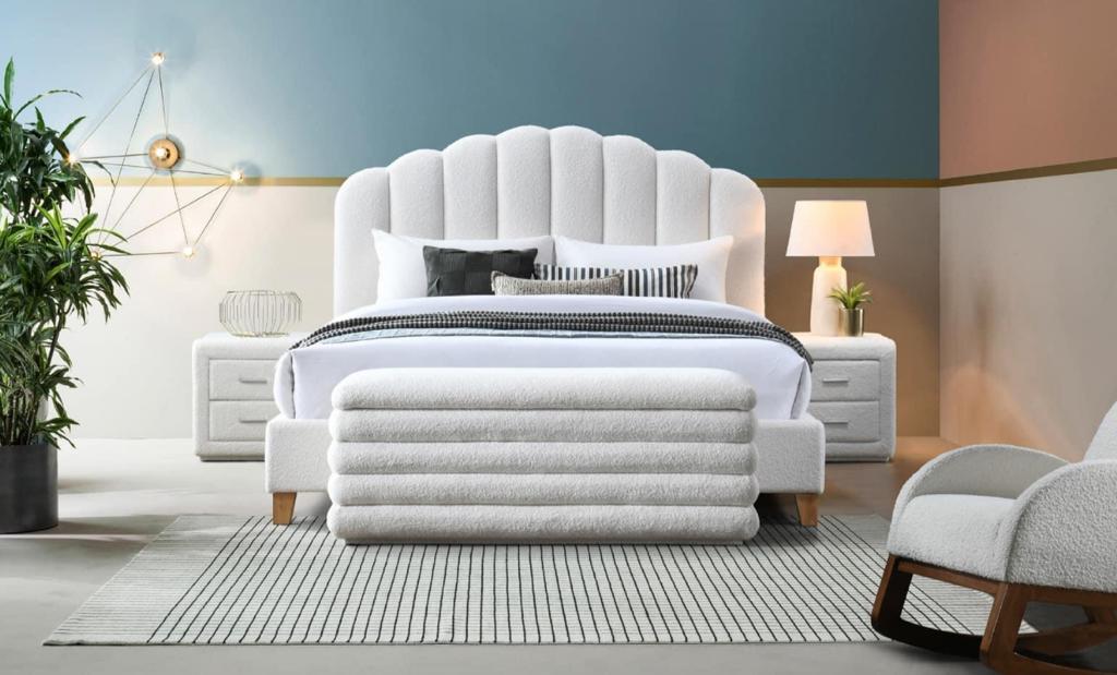 White Panel Teddy Bed
